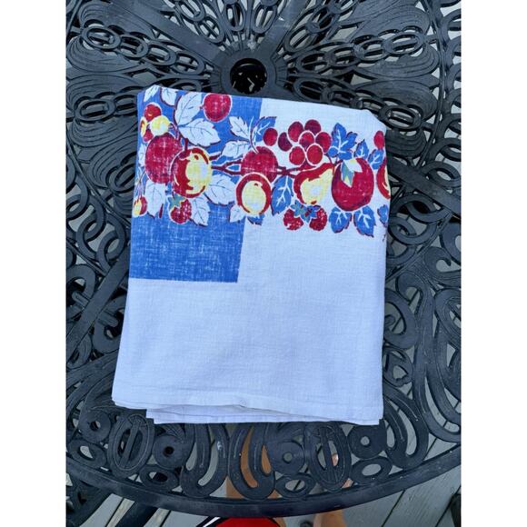 VINTAGE cotton floral cottage French Country Tablecloth Textile (66 x 74) Paris - Picture 5 of 5